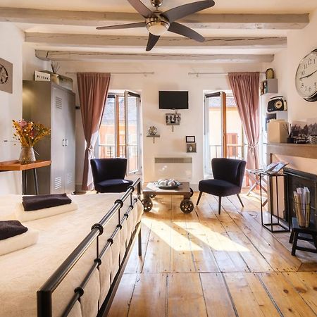 Au Grey d’Annecy, studio cosy au cœur de la ville Exterior foto